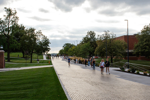 The D.O. Editorial Board argues that poor communication and short-sighted planning show that SU administration is not ready to safely hold in-person classes in August.
